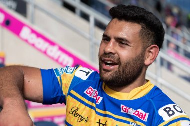 Man of the Match Rhyse Martin #12 of Leeds Rhinos chats to the fans after been named man of the match 