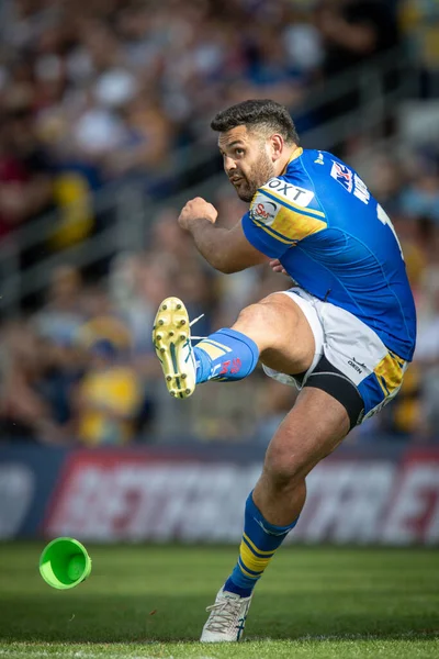 Rhyse Martin Leeds Rhinos Another Successful Conversion Game — 스톡 사진