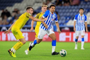Rarmani Edmonds-Green #23 of Huddersfield Town runs with the ball