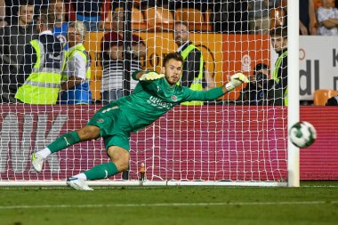 Chris Maxwell #1 of Blackpool in action during the penalty shootout