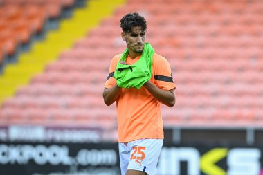 Theo Corbeanu #25 of Blackpool during the pre-game warmup