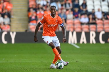 Marvin Ekpiteta #21 of Blackpool in action during the game