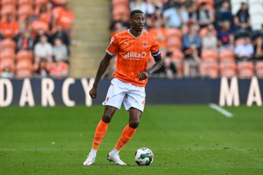 Marvin Ekpiteta #21 of Blackpool in action during the game