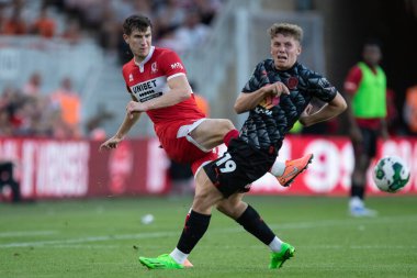 Paddy McNair #17 of Middlesbrough takes a shot but is blocked