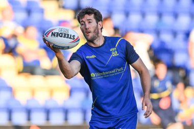 Stefan Ratchford #1 of Warrington Wolves during pre match warm up