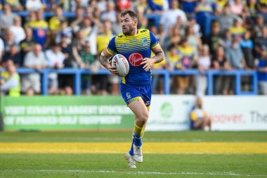 Daryl Clark #9 of Warrington Wolves in action