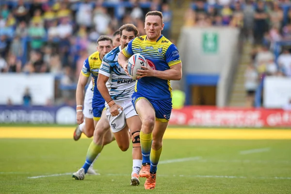 Ben Currie Warrington Wolves Makes Break — Fotografia de Stock