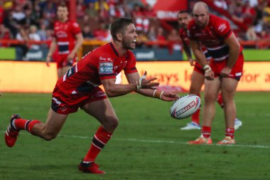 Matt Parcell #9 of Hull KR passes the ball
