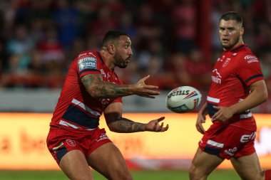 Elliot Minchella #17 of Hull KR in action during the game 