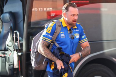 Blake Austin #6 of Leeds Rhinos arrives at Sewell Group Craven Park ahead of this evening fixture