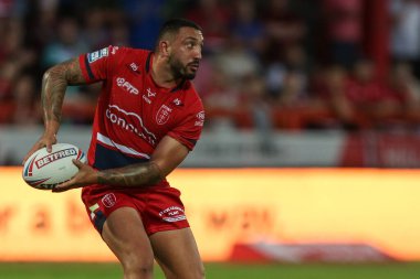 Elliot Minchella #17 of Hull KR in action during the game 