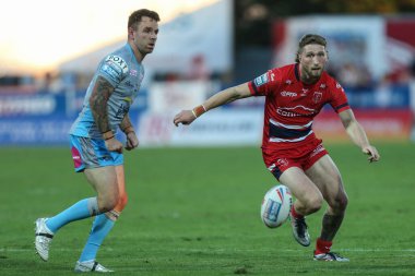 Ethan Ryan #23 of Hull KR  runs for a loose ball