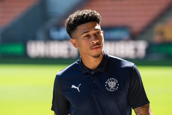 Jordan Lawrence Gabriel Blackpool Arrive Bloomfield Road Ahead Game — Fotografia de Stock