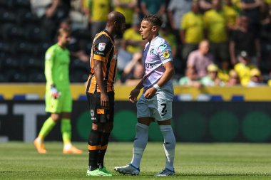scar Estupin #19 of Hull City and Max Aarons #2 of Norwich City have words during the first half 