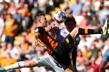 Callum Elder #3 of Hull City attempts a header at goal