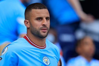 Kyle Walker #2 of Manchester City comes out for the start of the game