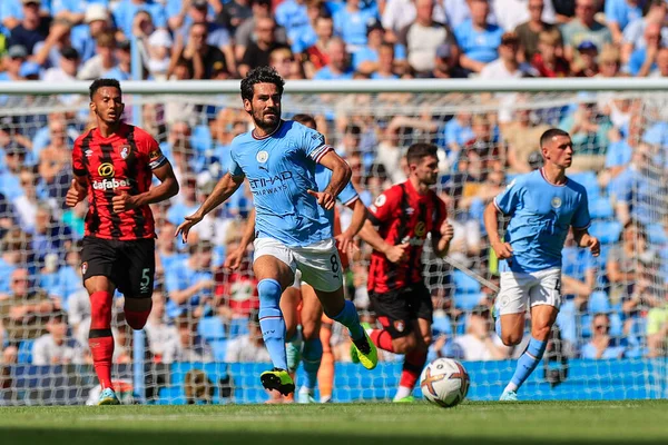 Ilkay Gundogan Manchester City Passes Ball — Stockfoto