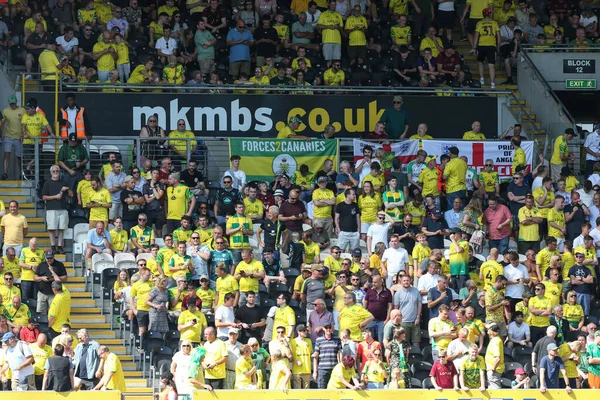 Norwich City Fans Mkm Stadium — Stockfoto