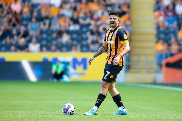 Ozan Tufan #7 of Hull City 