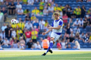 Daniel Ayala #4 of Blackburn Rovers warms up before the game