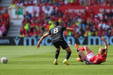 Pablo Fornals #8 of West Ham United tackles Lewis O'Brien #14 of Nottingham Forest
