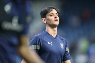 Charlie Patino #28 of Blackpool during the warm up