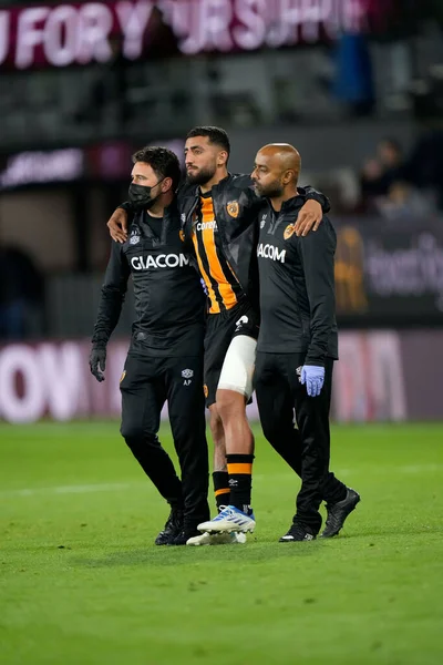 Allahyar Sayyadmanesh Hull City Helped Pitch Medical Staff Match — Foto de Stock