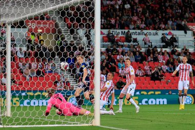 Duncan Watmore #18 of Middlesbrough scores to make it 1-1