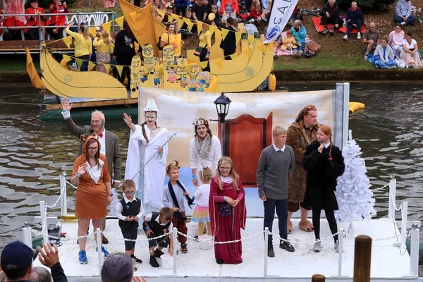 Lion Witch Wardrobe Themed Float Seen Fete — Stock Photo, Image
