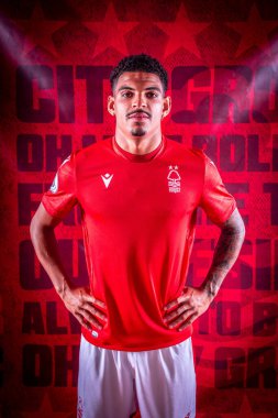 Morgan Gibbs-White signs for Nottingham Forest from Wolverhampton Wanderers