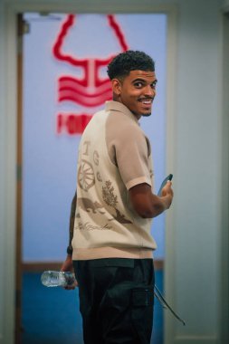 Morgan Gibbs-White signs for Nottingham Forest from Wolverhampton Wanderers