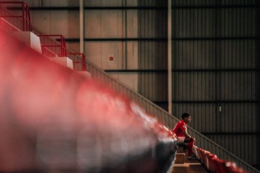 Morgan Gibbs-White signs for Nottingham Forest from Wolverhampton Wanderers