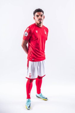 Morgan Gibbs-White signs for Nottingham Forest from Wolverhampton Wanderers