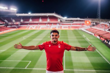 Morgan Gibbs-White signs for Nottingham Forest from Wolverhampton Wanderers