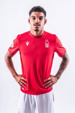 Morgan Gibbs-White signs for Nottingham Forest from Wolverhampton Wanderers