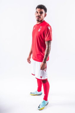 Morgan Gibbs-White signs for Nottingham Forest from Wolverhampton Wanderers