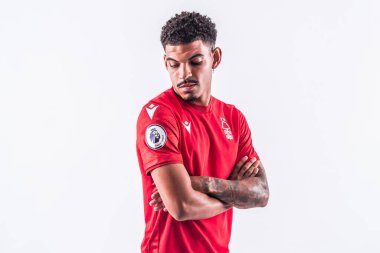 Morgan Gibbs-White signs for Nottingham Forest from Wolverhampton Wanderers