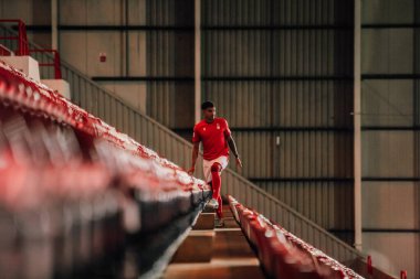 Morgan Gibbs-White signs for Nottingham Forest from Wolverhampton Wanderers