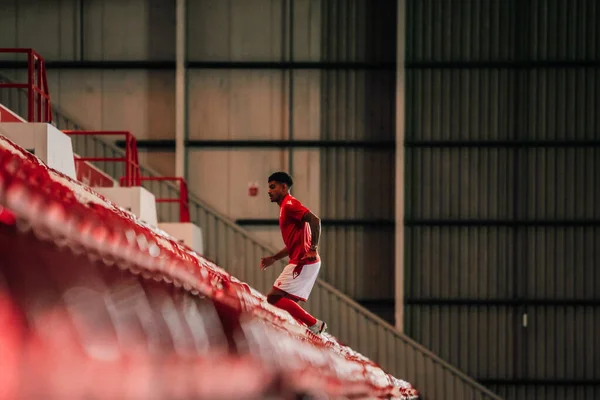 Morgan Gibbs White Signs Nottingham Forest Wolverhampton Wanderers —  Fotos de Stock