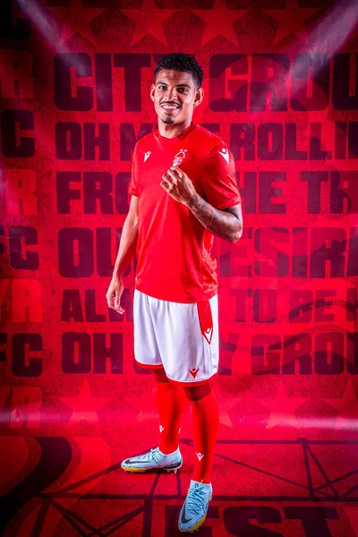 Morgan Gibbs-White signs for Nottingham Forest from Wolverhampton Wanderers