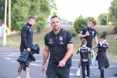 Luke Gale #7 of Hull FC arrives at the MKM Stadium