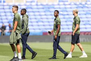 Middlesborough players on the pitch before kick off 