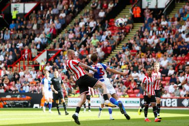 Oliver McBurnie #9 of Sheffield United attempts a header at goal