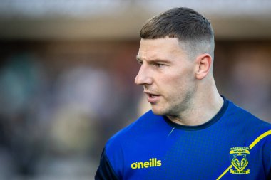 George Williams #7 of Warrington Wolves during the pre match warm up 
