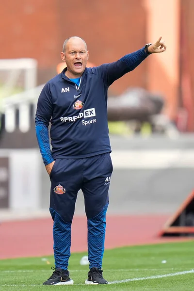 Alex Neil Manager Sunderland Shouts Instructions — Zdjęcie stockowe