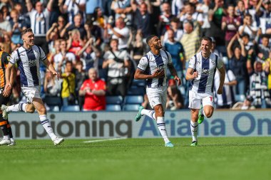 Darnell Furlong #2 of West Bromwich Albion celebrates his goal to make it 3-0