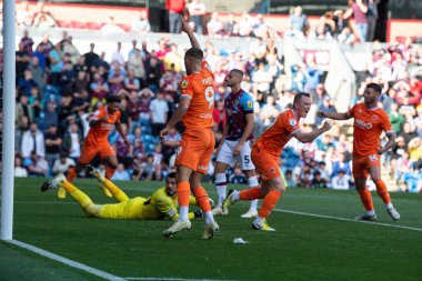 Shayne Lavery #19 of Blackpool celebrates his goal to make it 3-2