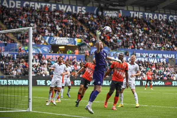 Andy Fisher Του Swansea City Σώζει Μια Ευκαιρία Για Γκολ — Φωτογραφία Αρχείου