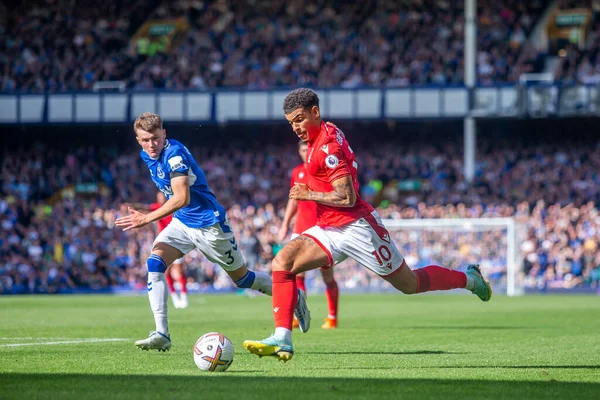 Morgan Gibbs-White #10 of Nottingham Forest looking to make an impact after coming on as a substitute