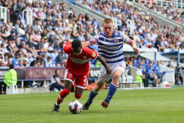 Isaiah Jones #2 of Middlesbrough runs past John Clarke #33 of Reading 